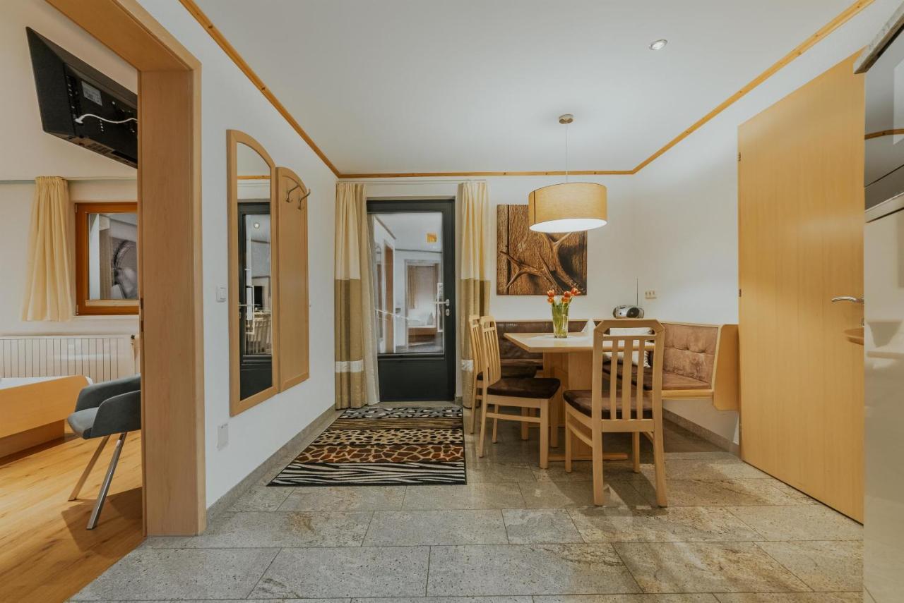 Wittwerhus Apartment Gaschurn Bagian luar foto